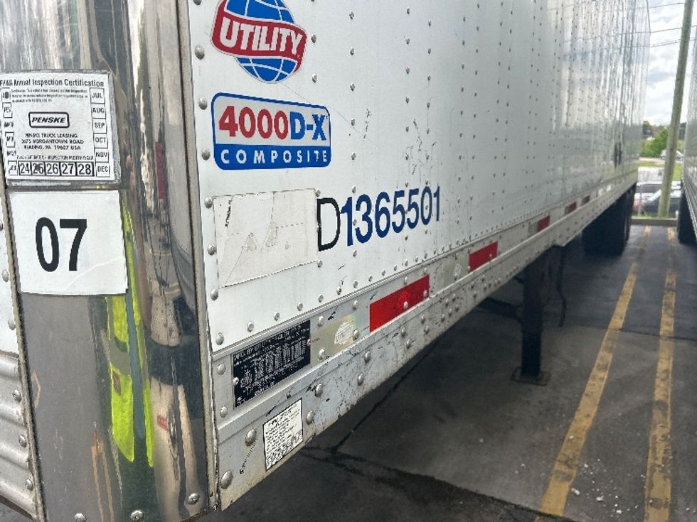 Dry Van Trailer-Semi Trailers-Utility-2013-Trailer-Knoxville-TN-224,705\n\t\tmiles-$ 14,750 - Image 17