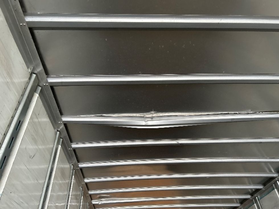 Dry Van Trailer-Semi Trailers-Utility-2013-Trailer-Little Rock-AR-256,000\n\t\tmiles-$ 13,500 - Image 11