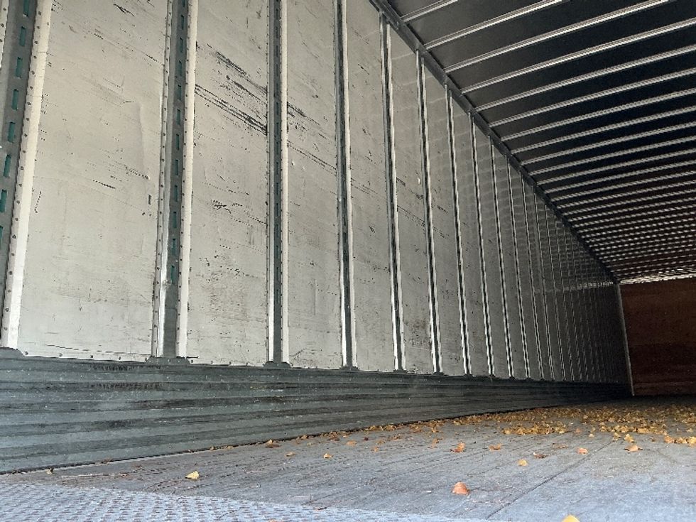 Dry Van Trailer-Semi Trailers-Utility-2013-Trailer-Medley-FL-212,026\n\t\tmiles-$ 13,500 - Image 9