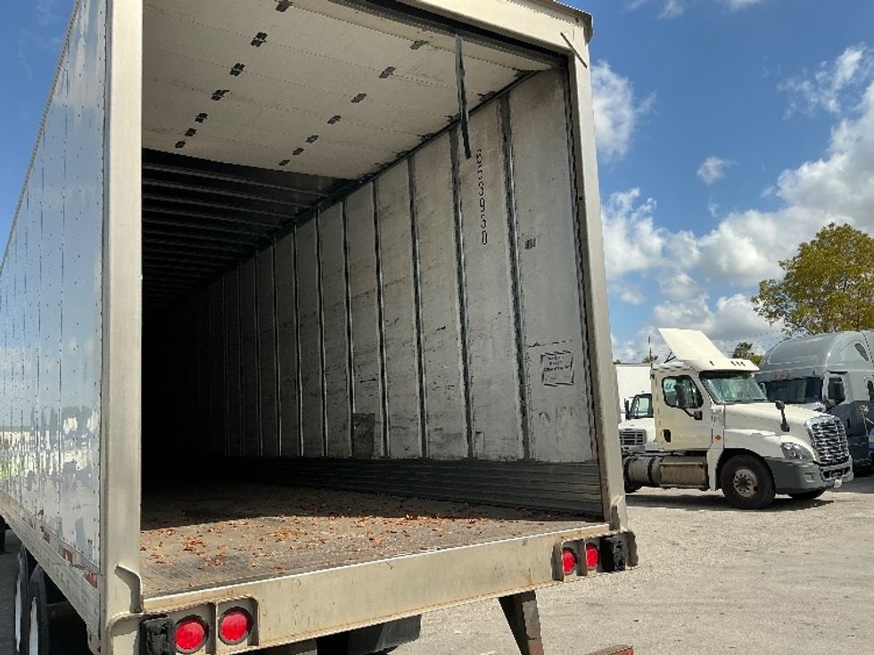 Dry Van Trailer-Semi Trailers-Utility-2013-Trailer-Medley-FL-239,775\n\t\tmiles-$ 15,500 - Image 7