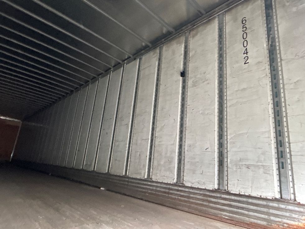 Dry Van Trailer-Semi Trailers-Utility-2013-Trailer-Montgomery-NY-215,836\n\t\tmiles-$ 13,000 - Image 9