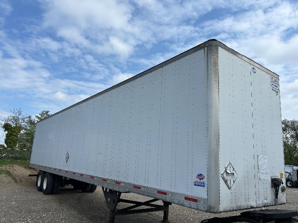 Dry Van Trailer-Semi Trailers-Utility-2013-Trailer-Pennsauken-NJ-497,249\n\t\tmiles-$ 13,000 - Image 1