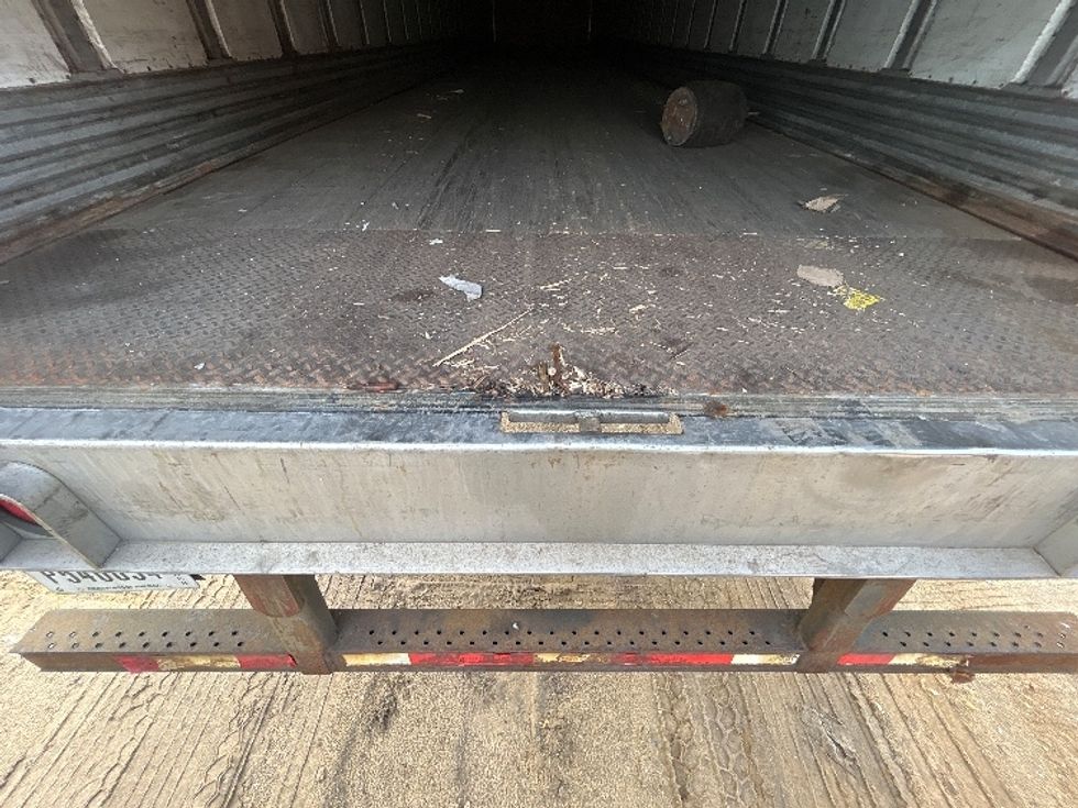 Dry Van Trailer-Semi Trailers-Utility-2013-Trailer-Pennsauken-NJ-497,249\n\t\tmiles-$ 13,000 - Image 7