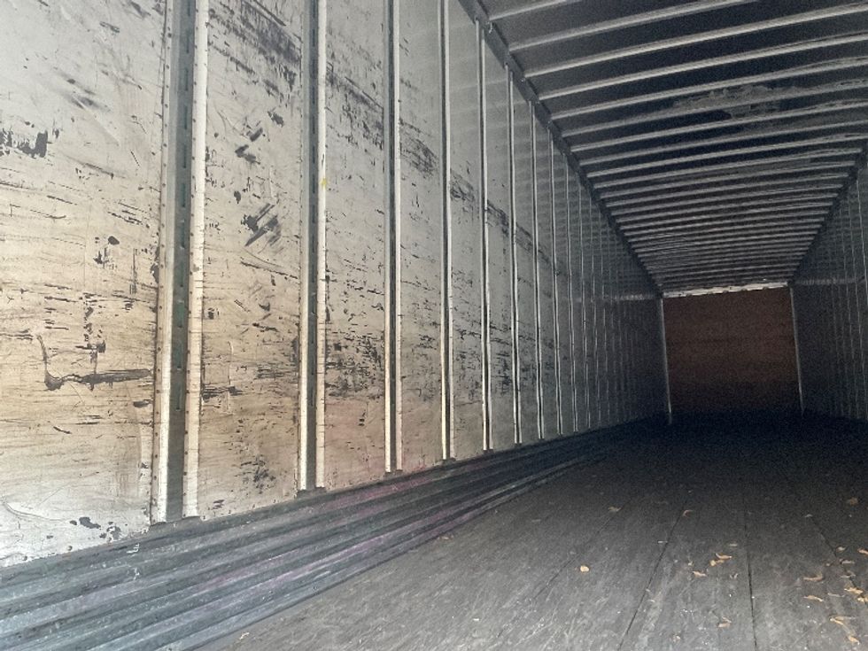 Dry Van Trailer-Semi Trailers-Utility-2013-Trailer-Virginia Beach-VA-535,447\n\t\tmiles-$ 13,500 - Image 9