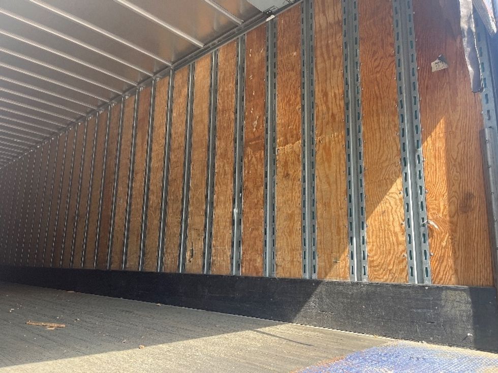 Dry Van Trailer-Semi Trailers-Utility-2014-Trailer-Atlanta (Forest Park)-GA-252,571\n\t\tmiles-$ 12,750 - Image 9