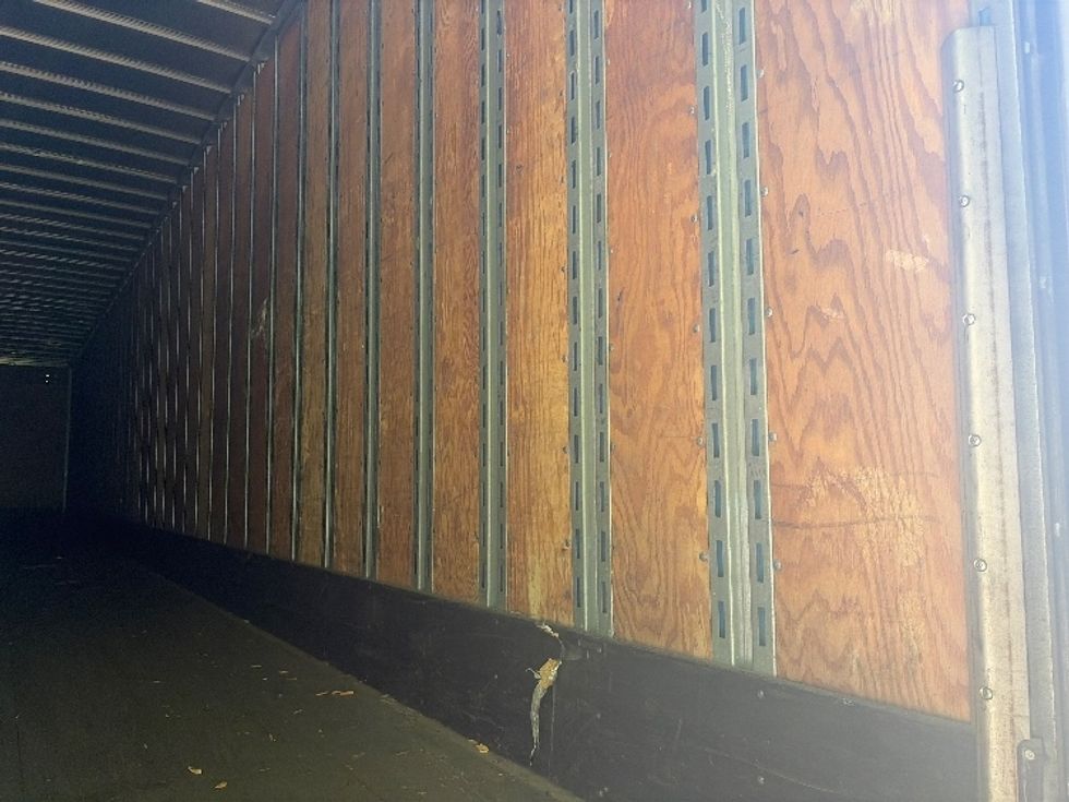Dry Van Trailer-Semi Trailers-Utility-2014-Trailer-Atlanta-GA-183,483\n\t\tmiles-$ 12,000 - Image 9