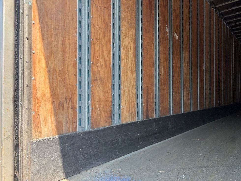 Dry Van Trailer-Semi Trailers-Utility-2014-Trailer-Atlanta-GA-194,978\n\t\tmiles-$ 13,000 - Image 8