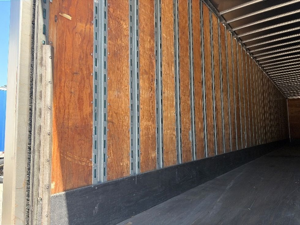 Dry Van Trailer-Semi Trailers-Utility-2014-Trailer-Atlanta-GA-316,702\n\t\tmiles-$ 13,000 - Image 8