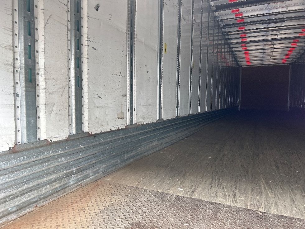 Dry Van Trailer-Semi Trailers-Utility-2014-Trailer-Burlington-NJ-372,912\n\t\tmiles-$ 13,500 - Image 9