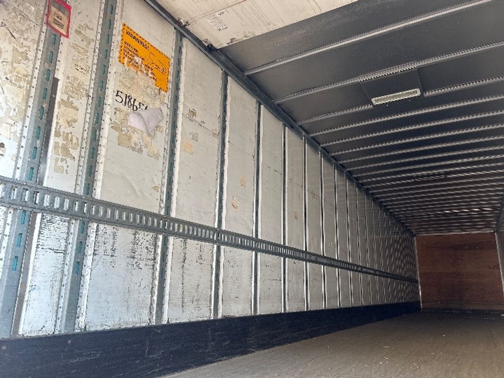 Dry Van Trailer-Semi Trailers-Utility-2014-Trailer-Burlington-NJ-636,018\n\t\tmiles-$ 13,500 - Image 9