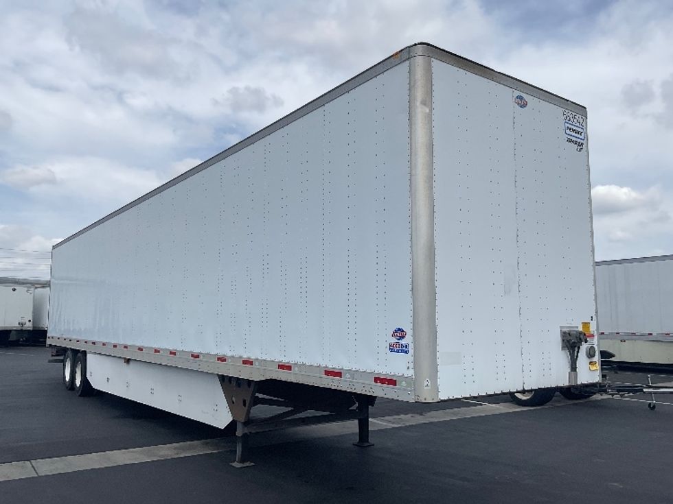 Dry Van Trailer-Semi Trailers-Utility-2014-Trailer-Carson-CA-339,937\n\t\tmiles-$ 14,500 - Image 1