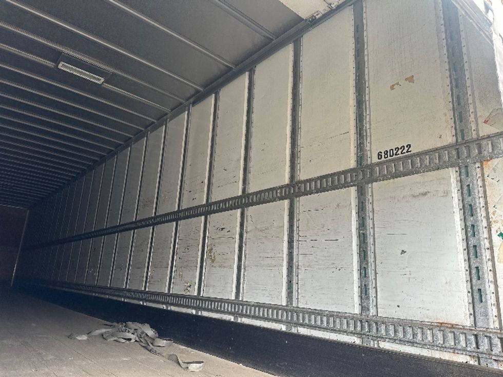 Dry Van Trailer-Semi Trailers-Utility-2014-Trailer-Chicopee-MA-549,161\n\t\tmiles-$ 15,000 - Image 10