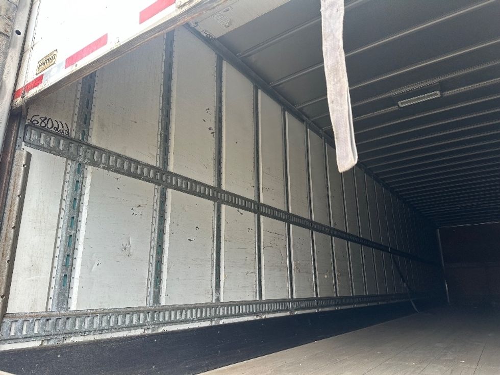 Dry Van Trailer-Semi Trailers-Utility-2014-Trailer-Chicopee-MA-549,161\n\t\tmiles-$ 15,000 - Image 9