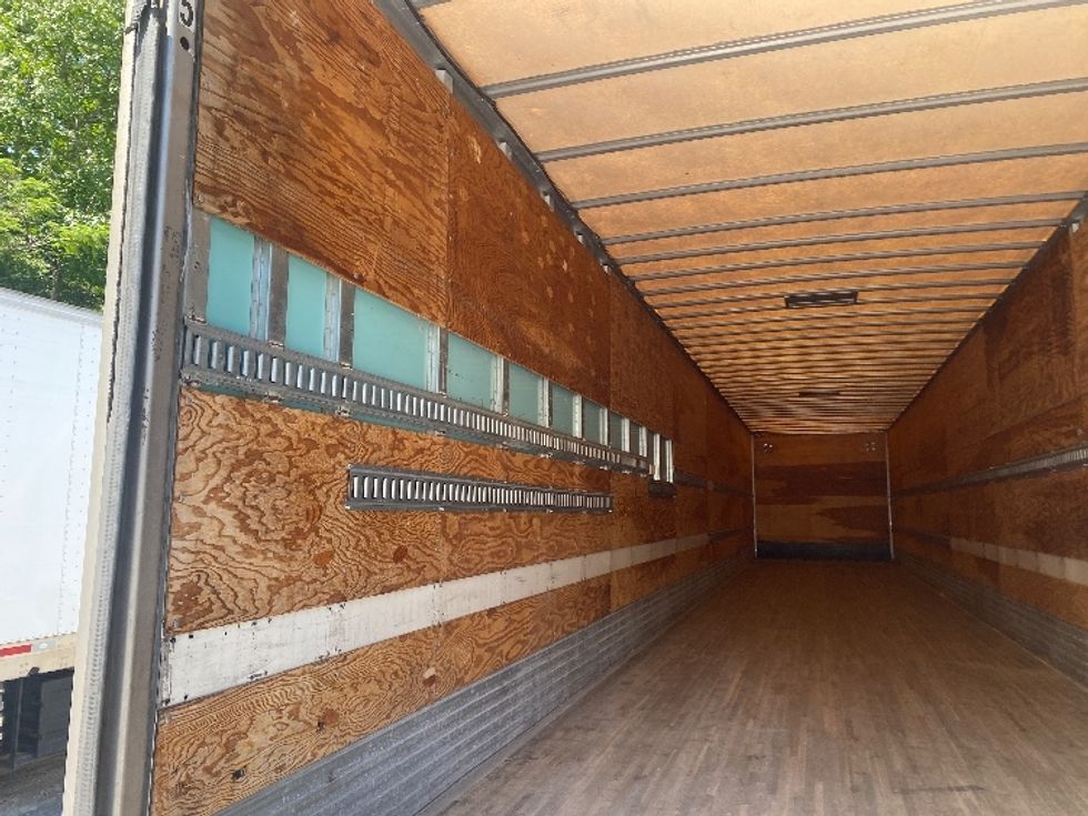 Dry Van Trailer-Semi Trailers-Utility-2014-Trailer-Cleveland-TN-1,083,827\n\t\tmiles-$ 17,000 - Image 9