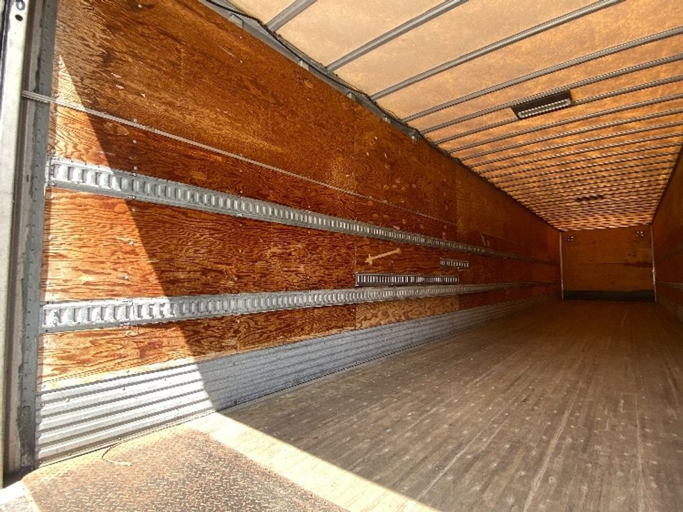Dry Van Trailer-Semi Trailers-Utility-2014-Trailer-Cleveland-TN-1,117,484\n\t\tmiles-$ 15,750 - Image 9