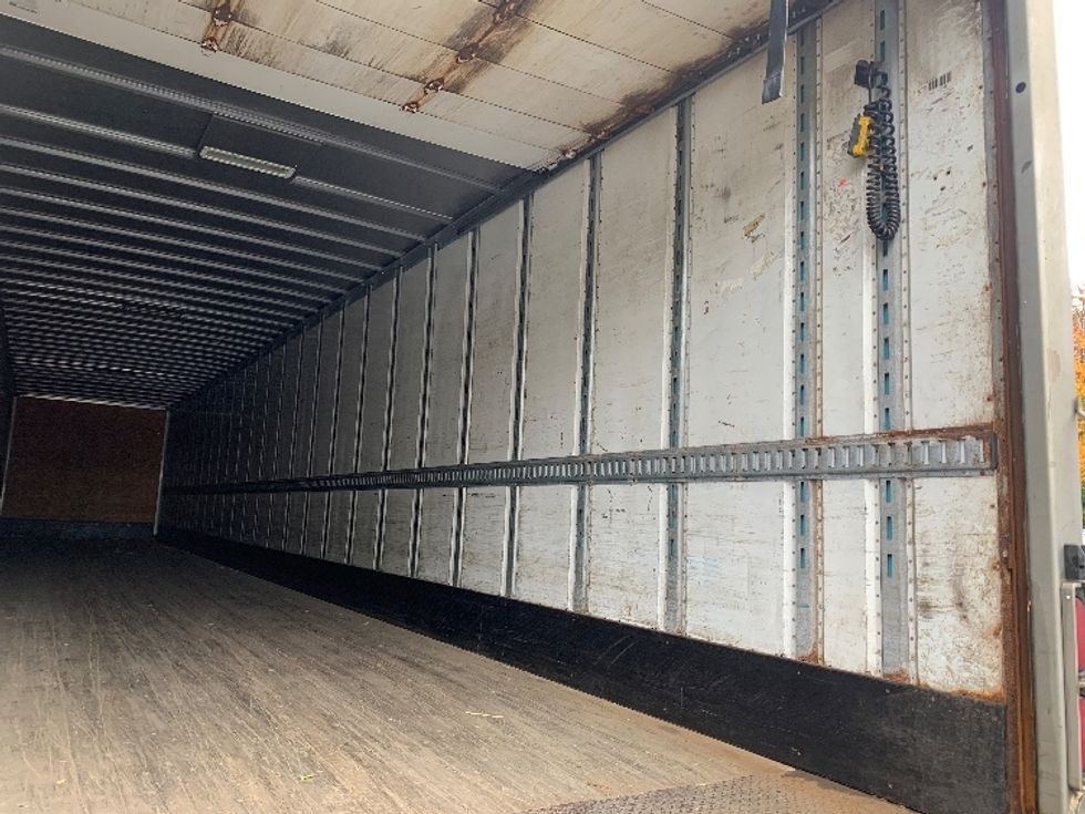 Dry Van Trailer-Semi Trailers-Utility-2014-Trailer-Franklin-MA-399,587\n\t\tmiles-$ 14,500 - Image 10