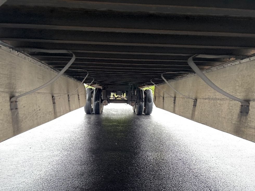 Dry Van Trailer-Semi Trailers-Utility-2014-Trailer-Greensboro-NC-493,438\n\t\tmiles-$ 15,500 - Image 5