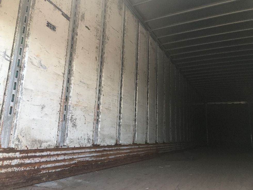 Dry Van Trailer-Semi Trailers-Utility-2014-Trailer-Jessup-MD-142,342\n\t\tmiles-$ 8,500 - Image 8