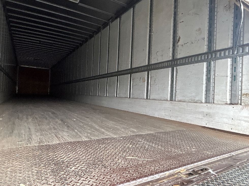 Dry Van Trailer-Semi Trailers-Utility-2014-Trailer-Jessup-MD-626,000\n\t\tmiles-$ 13,500 - Image 10