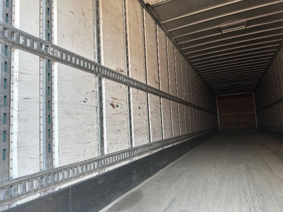 Dry Van Trailer-Semi Trailers-Utility-2014-Trailer-Kutztown-PA-325,312\n\t\tmiles-$ 14,000 - Image 9