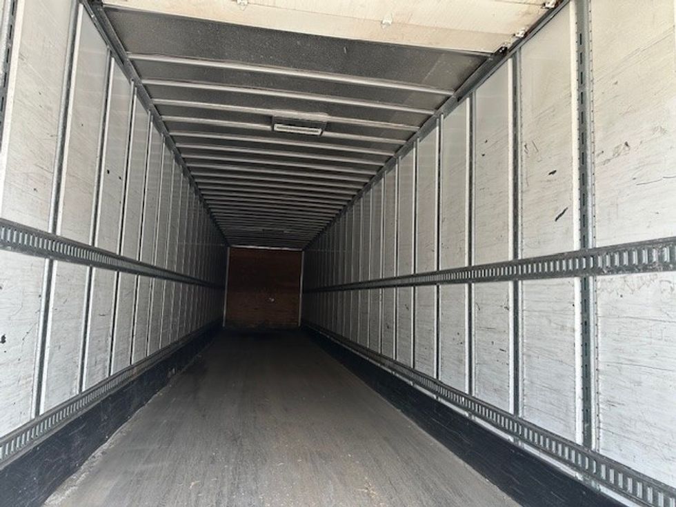 Dry Van Trailer-Semi Trailers-Utility-2014-Trailer-Kutztown-PA-363,223\n\t\tmiles-$ 14,000 - Image 8