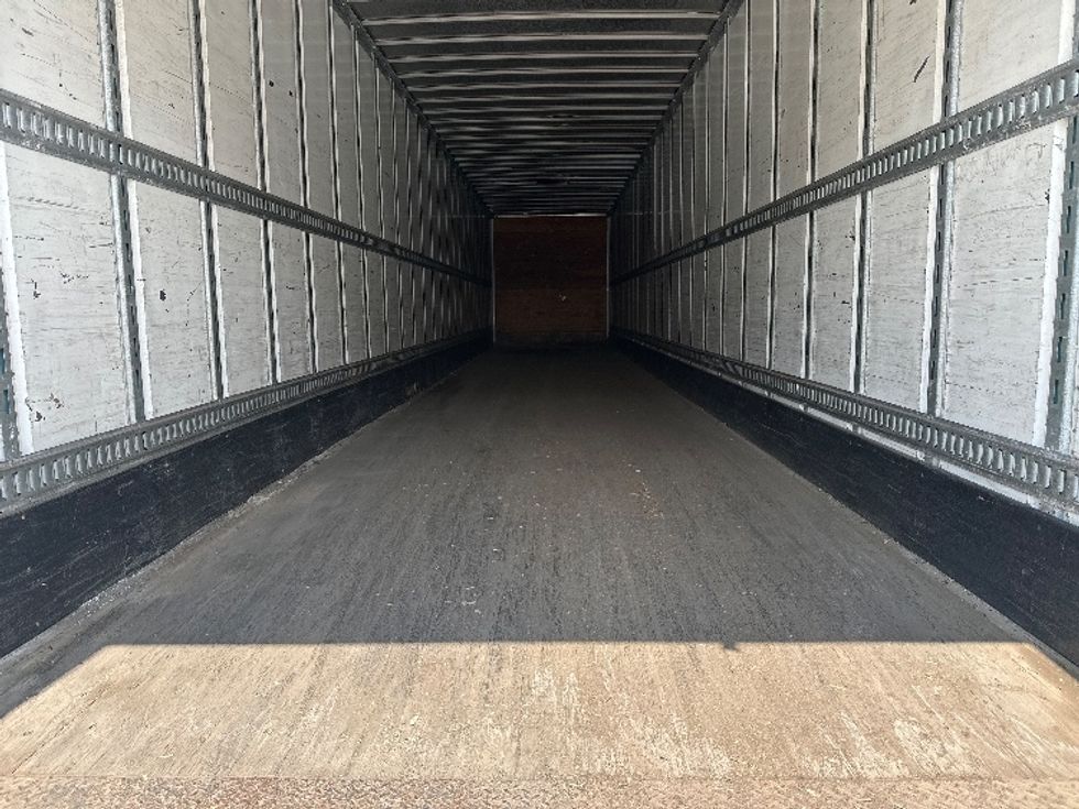 Dry Van Trailer-Semi Trailers-Utility-2014-Trailer-Kutztown-PA-464,141\n\t\tmiles-$ 14,000 - Image 8