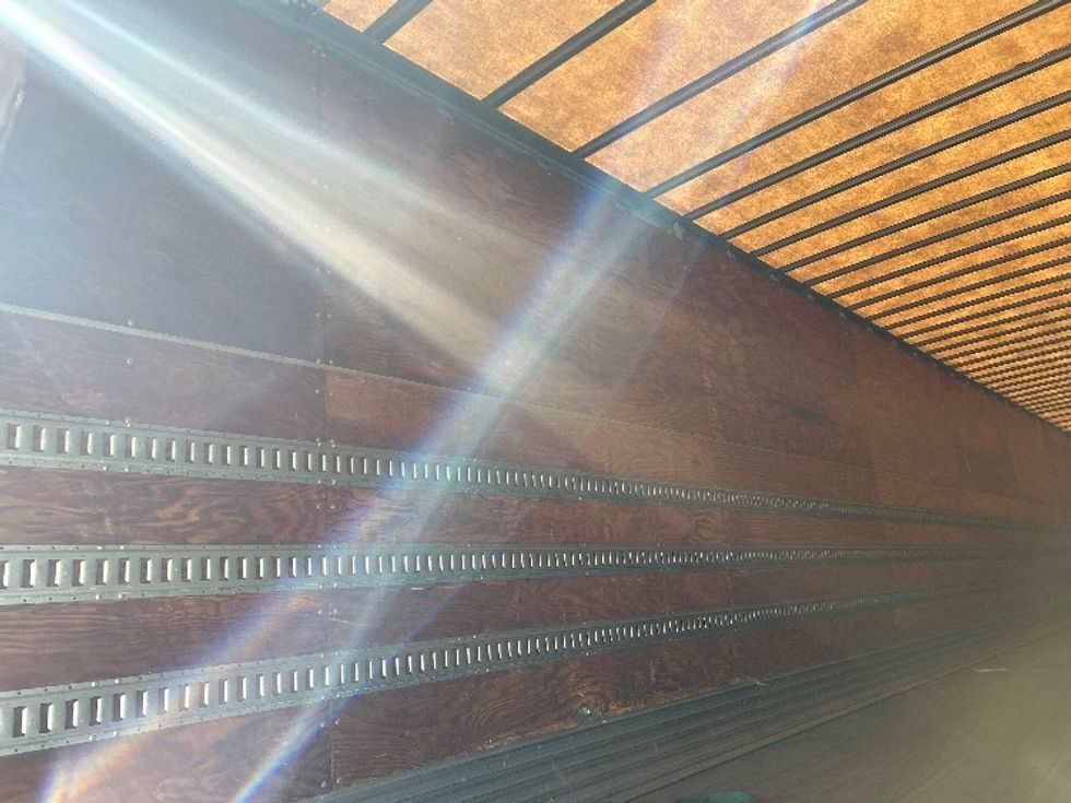 Dry Van Trailer-Semi Trailers-Utility-2014-Trailer-Mcdonough-GA-752,686\n\t\tmiles-$ 16,000 - Image 8