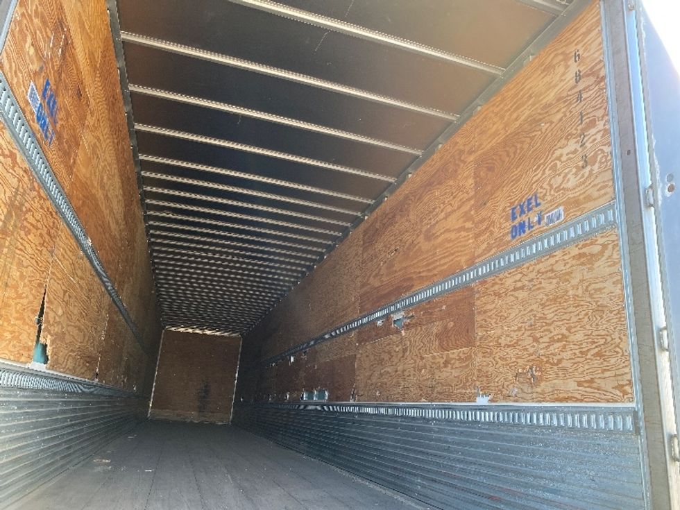 Dry Van Trailer-Semi Trailers-Utility-2014-Trailer-Minoa-NY-677,150\n\t\tmiles-$ 14,000 - Image 9