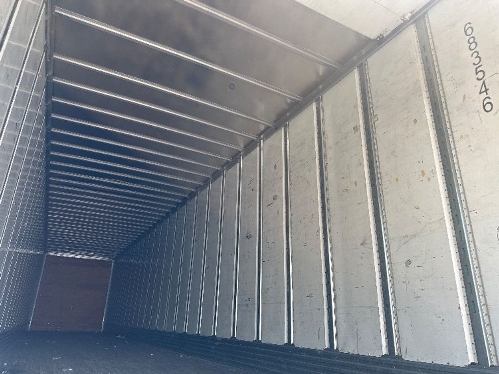 Dry Van Trailer-Semi Trailers-Utility-2014-Trailer-North Bergen-NJ-360,000\n\t\tmiles-$ 14,000 - Image 9