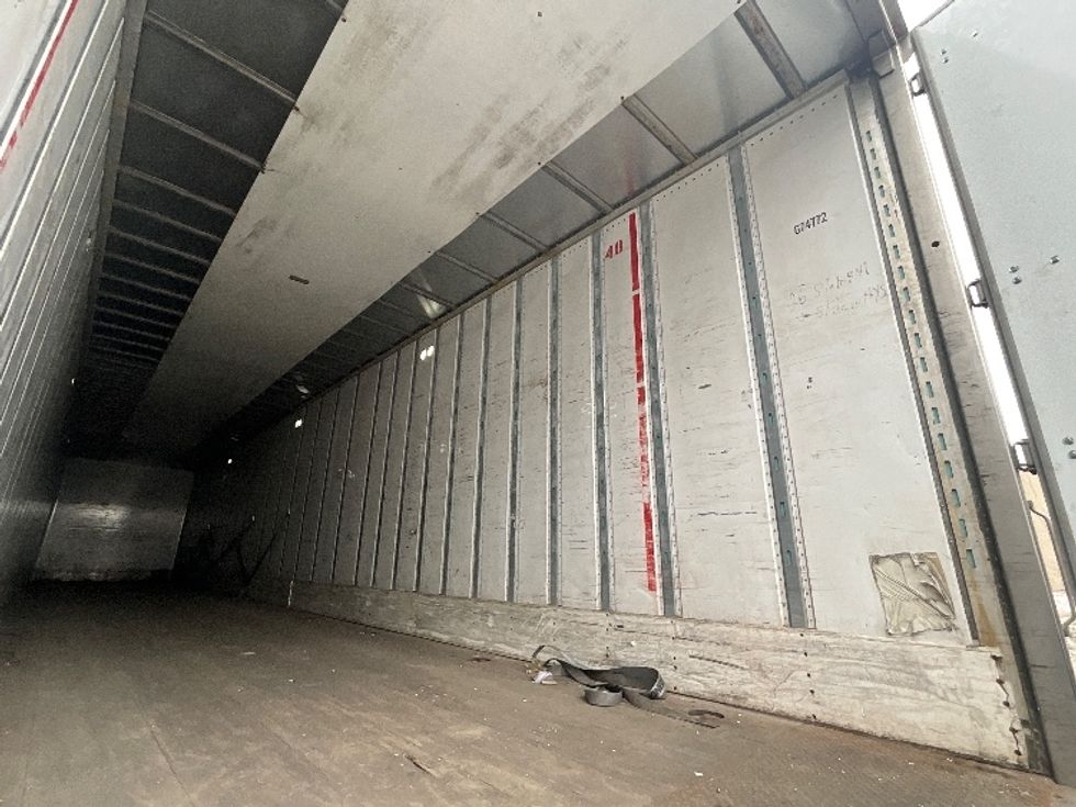 Dry Van Trailer-Semi Trailers-Utility-2014-Trailer-Ottawa-ON-718,550\n\t\tkm-$ 17,500 - Image 10