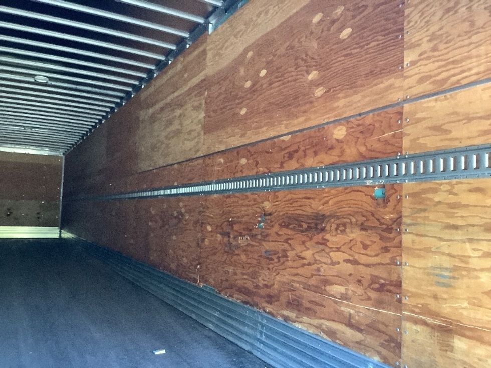 Dry Van Trailer-Semi Trailers-Utility-2014-Trailer-Prince George-VA-133,382\n\t\tmiles-$ 15,000 - Image 10