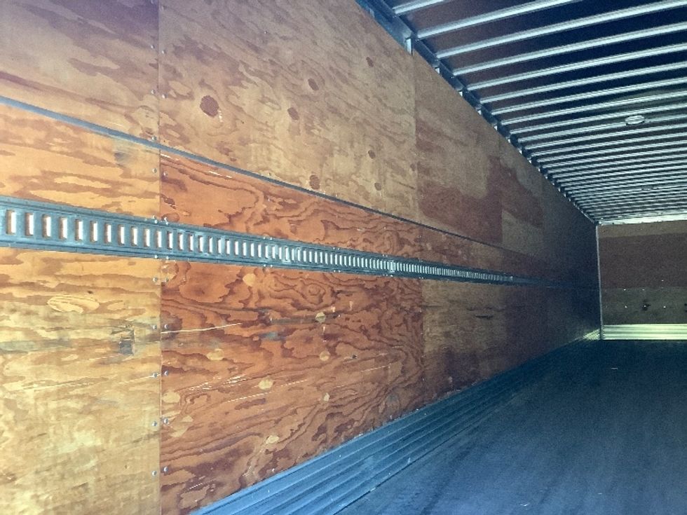 Dry Van Trailer-Semi Trailers-Utility-2014-Trailer-Prince George-VA-133,382\n\t\tmiles-$ 15,000 - Image 9