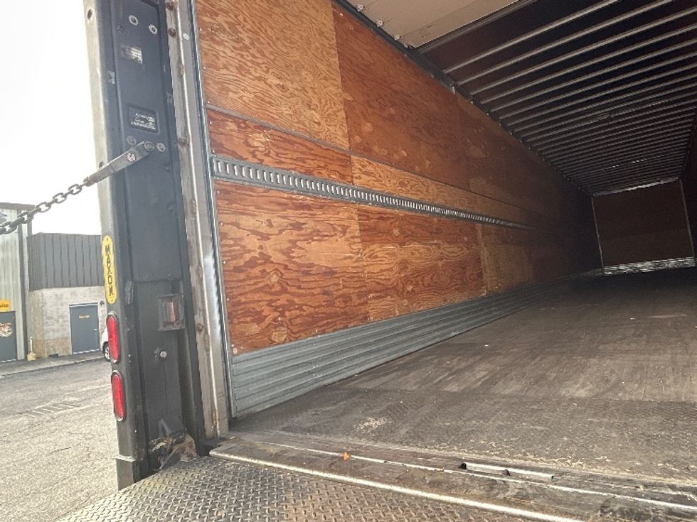 Dry Van Trailer-Semi Trailers-Utility-2014-Trailer-Prince George-VA-296,108\n\t\tmiles-$ 15,000 - Image 9
