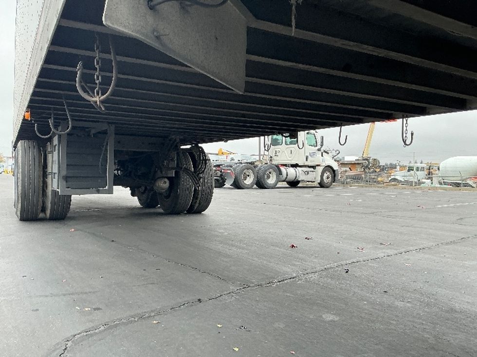 Dry Van Trailer-Semi Trailers-Utility-2014-Trailer-Sacramento-CA-242,501\n\t\tmiles-$ 14,750 - Image 12