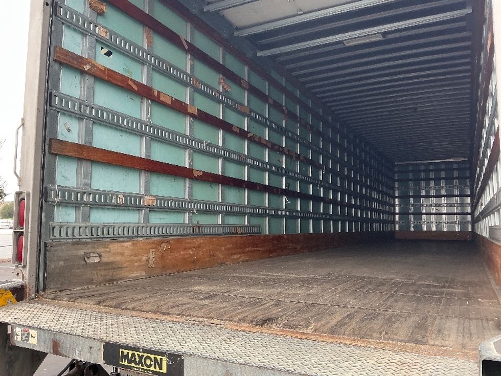 Dry Van Trailer-Semi Trailers-Utility-2014-Trailer-Sacramento-CA-242,501\n\t\tmiles-$ 14,750 - Image 9