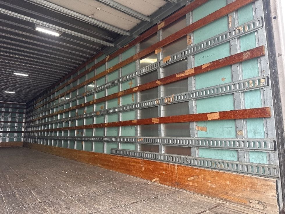 Dry Van Trailer-Semi Trailers-Utility-2014-Trailer-Sacramento-CA-273,940\n\t\tmiles-$ 14,750 - Image 10