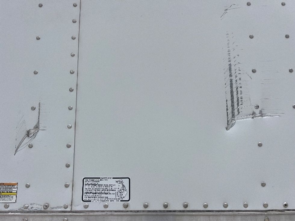 Dry Van Trailer-Semi Trailers-Utility-2014-Trailer-West Columbia-SC-247,777\n\t\tmiles-$ 13,500 - Image 11