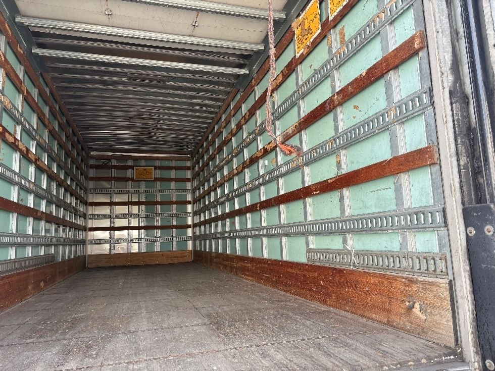 Dry Van Trailer-Semi Trailers-Utility-2014-Trailer-West Sacramento-CA-415,870\n\t\tmiles-$ 13,750 - Image 10