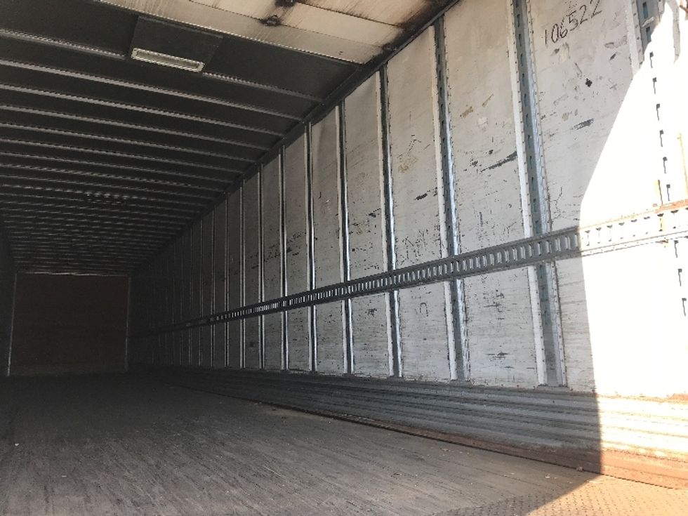 Dry Van Trailer-Semi Trailers-Utility-2015-Trailer-Allentown-PA-196,104\n\t\tmiles-$ 13,500 - Image 10