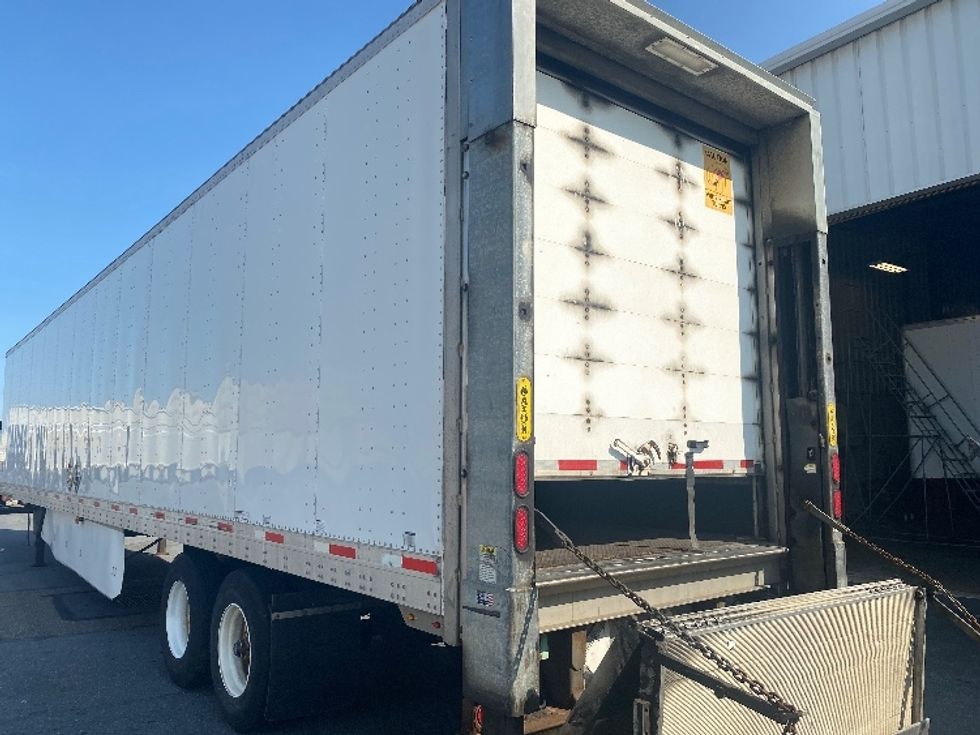 Dry Van Trailer-Semi Trailers-Utility-2015-Trailer-Allentown-PA-478,935\n\t\tmiles-$ 15,500 - Image 3