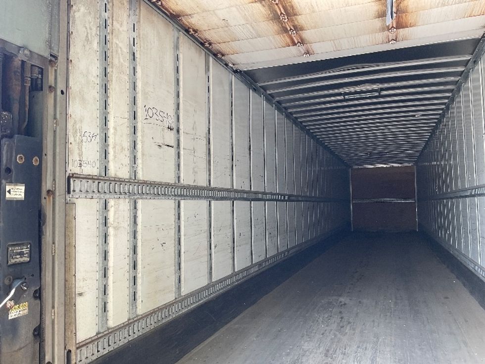 Dry Van Trailer-Semi Trailers-Utility-2015-Trailer-Auburn-ME-541,548\n\t\tmiles-$ 15,000 - Image 9