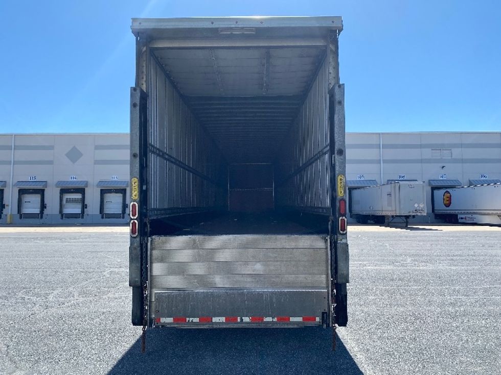 Dry Van Trailer-Semi Trailers-Utility-2015-Trailer-Bethlehem-PA-245,000\n\t\tmiles-$ 15,000 - Image 6