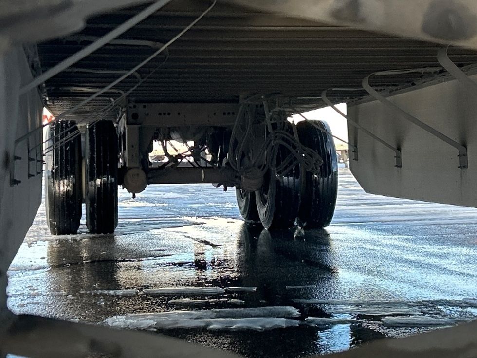 Dry Van Trailer-Semi Trailers-Utility-2015-Trailer-Billings-MT-504,460\n\t\tmiles-$ 15,500 - Image 5