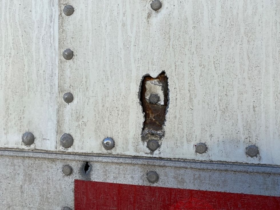 Dry Van Trailer-Semi Trailers-Utility-2015-Trailer-Binghamton-NY-225,878\n\t\tmiles-$ 13,000 - Image 12