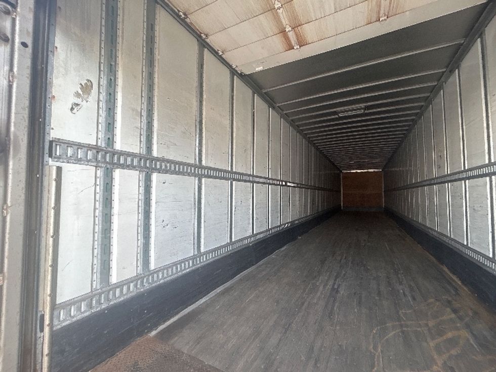 Dry Van Trailer-Semi Trailers-Utility-2015-Trailer-Carlisle-PA-537,053\n\t\tmiles-$ 15,000 - Image 9