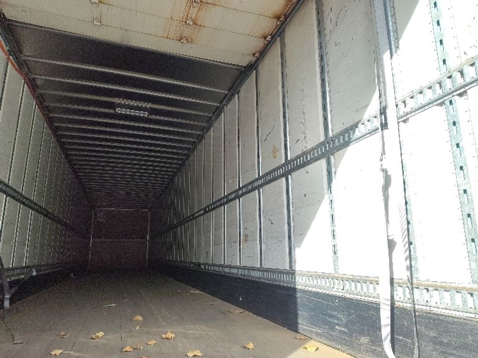 Dry Van Trailer-Semi Trailers-Utility-2015-Trailer-Chicopee-MA-492,979\n\t\tmiles-$ 19,500 - Image 10
