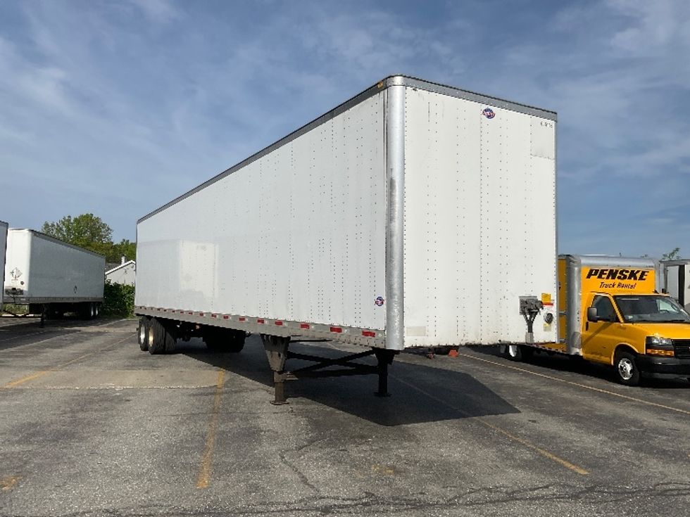 Dry Van Trailer-Semi Trailers-Utility-2015-Trailer-Chicopee-MA-56,000\n\t\tmiles-$ 14,250 - Image 1