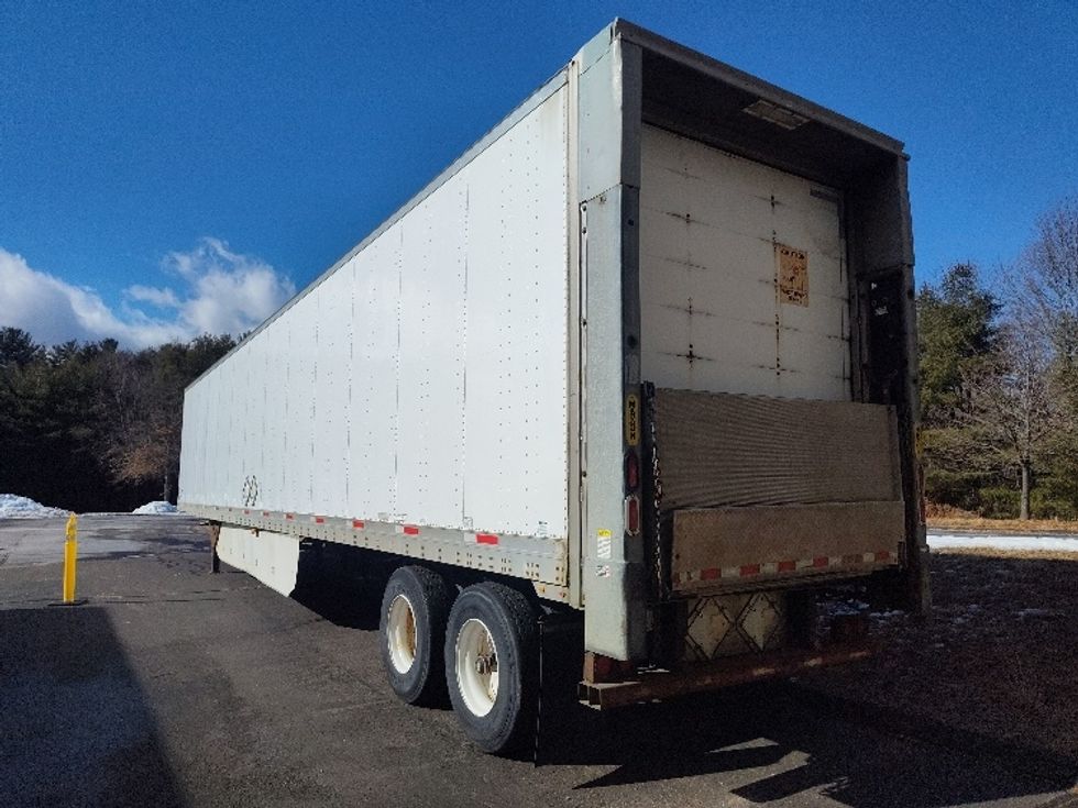 Dry Van Trailer-Semi Trailers-Utility-2015-Trailer-Chicopee-MA-641,194\n\t\tmiles-$ 16,000 - Image 3