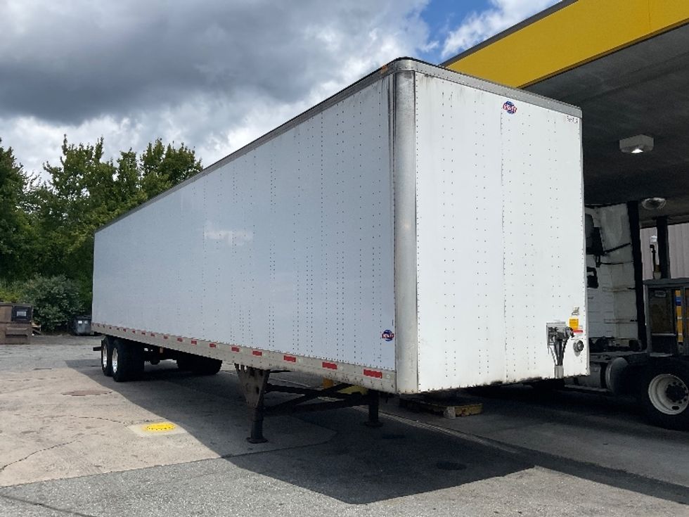 Dry Van Trailer-Semi Trailers-Utility-2015-Trailer-Chicopee-MA-66,411\n\t\tmiles-$ 14,250 - Image 1