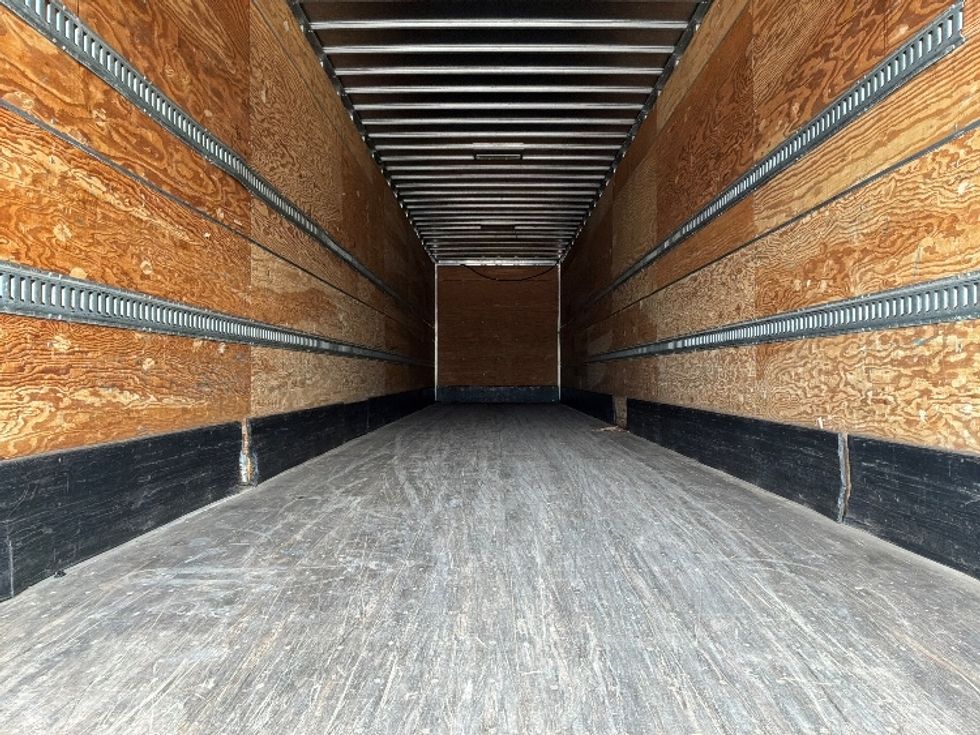 Dry Van Trailer-Semi Trailers-Utility-2015-Trailer-Des Moines-IA-255,720\n\t\tmiles-$ 17,000 - Image 11